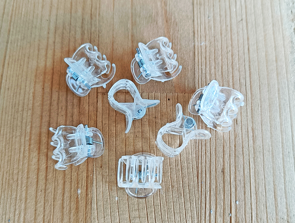 Transparent plant clips